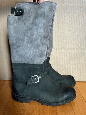 UGG Daleane sheepskin/leather convertible boots (black & charcoal)
